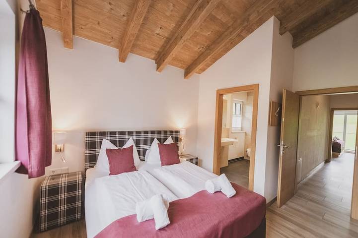 Chalet für 12 Personen, mit Sauna und Balkon sowie Garten in Leogang - 3
