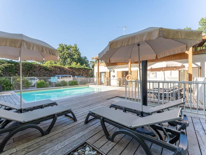 Gîte pour 6 personnes, avec terrasse et piscine, adapté aux familles dans Plage Moutchic - 2