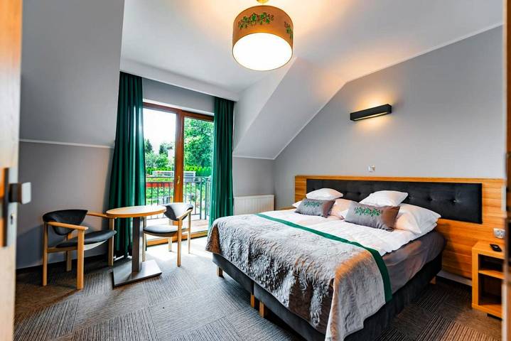 Apartament wakacyjny dla 2 osób, z Balkon i Taras oraz Jacuzzi i Ogród w Kartuzy