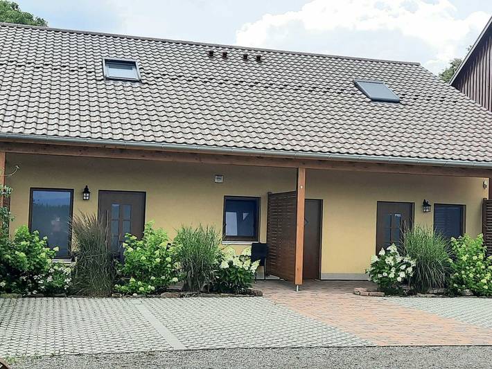 Ferienwohnung für 7 Personen, mit Terrasse und Garten - 1