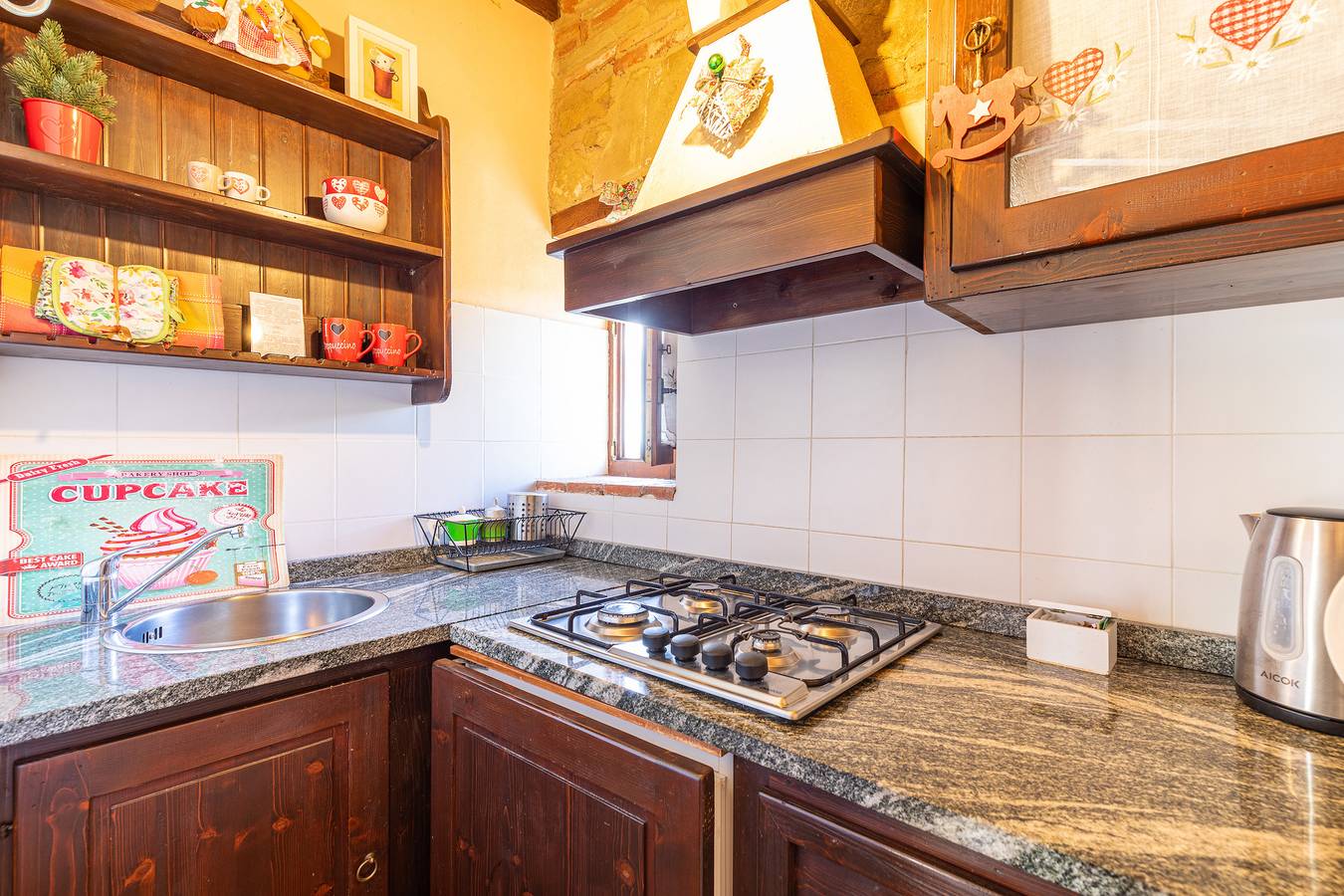 Agriturismo 'Borgo Dolci Colline Spa Capannina' con piscina in comune, Wi-Fi e aria condizionata in Castiglion Fiorentino, Provincia di Arezzo