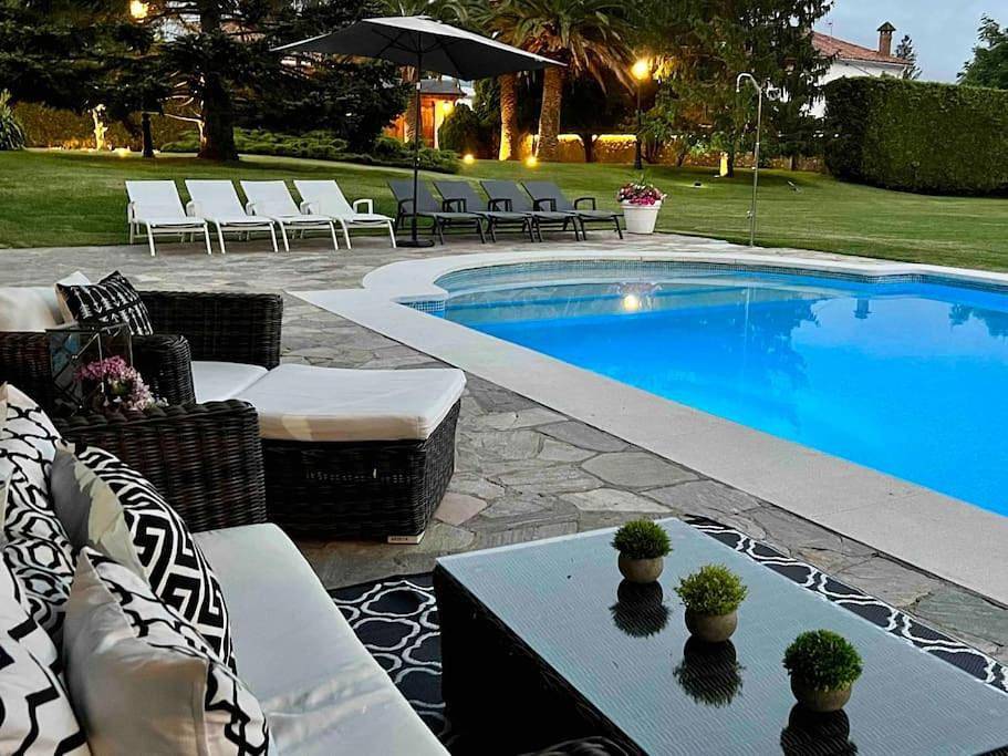 Autentico lujo, Villa Stylish Host Cantabria. in Camargo, Costa de Cantabria