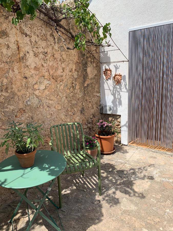 Casa rural con piscina para 2 personas, con jardín y terraza además de piscina y vistas en Provincia de Tarragona