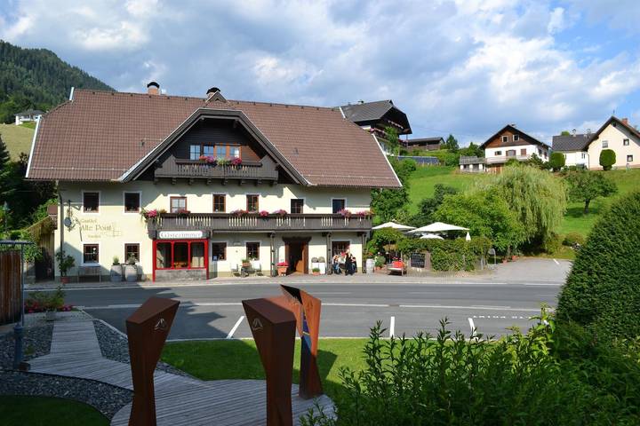 Hotel für 3 Personen, mit Balkon und Garten - 1