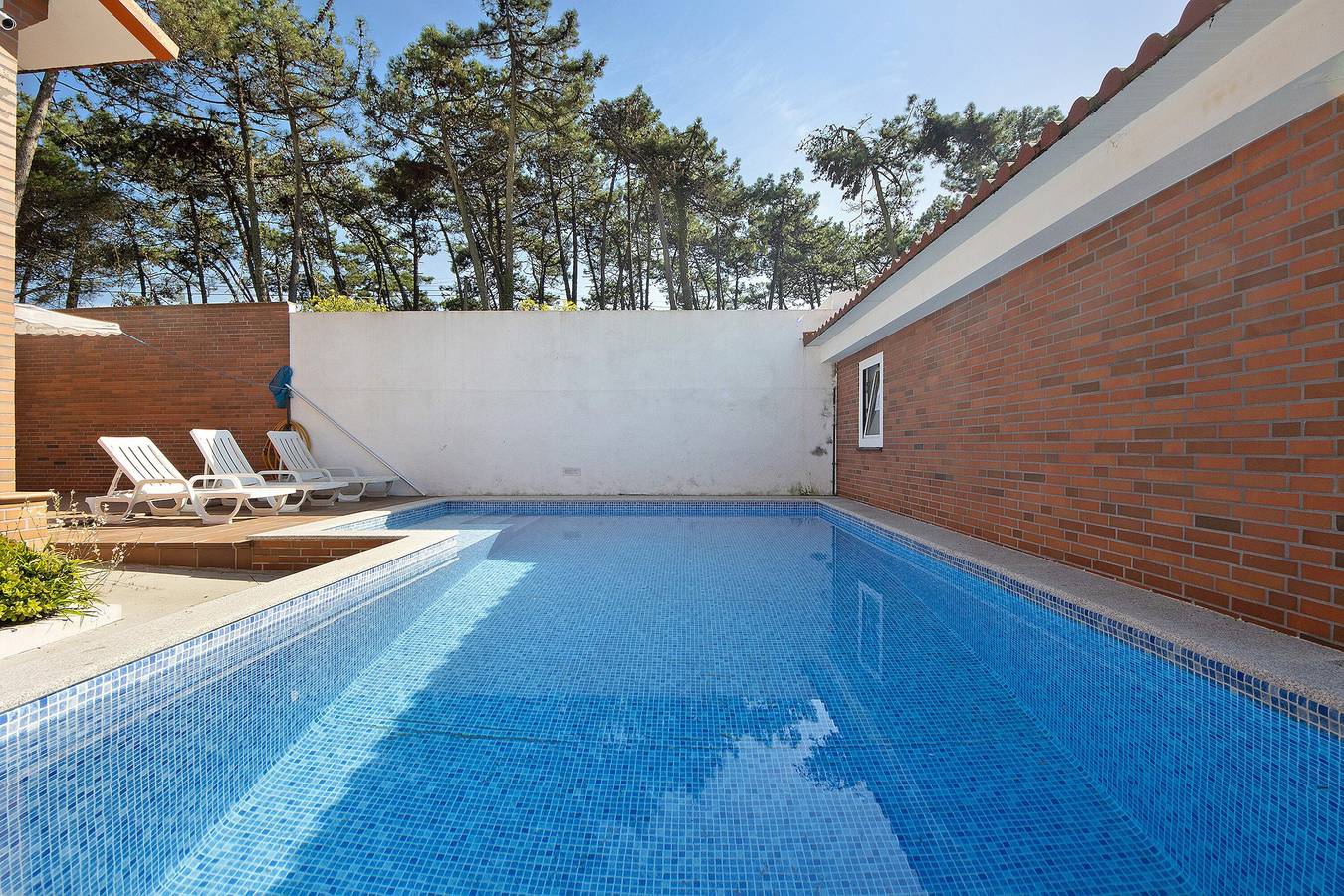 Casa de Férias 'Moradia Pinheiro Manso' com Piscina Privada, Terraço Privado e Wi-Fi in Apúlia, Parque Natural do Litoral Norte