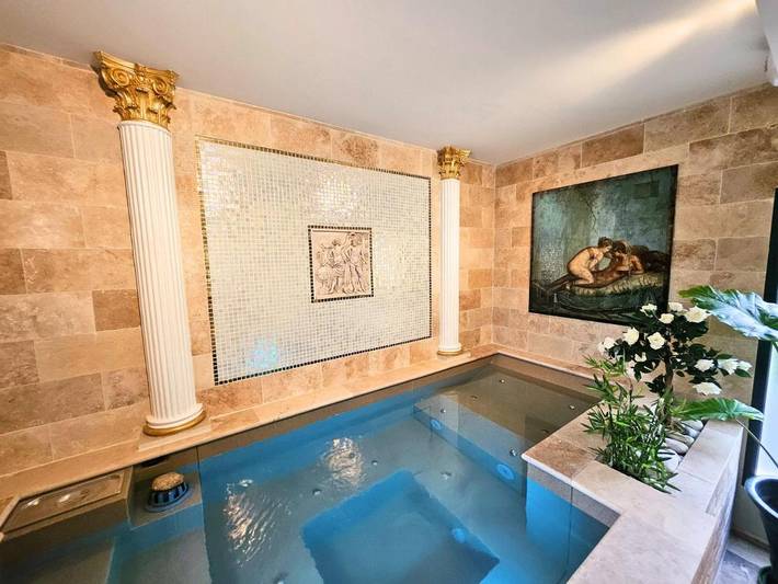 Location de vacances pour 2 personnes, avec Jacuzzi et Terrasse ainsi que Jardin et Vue à Néfiach