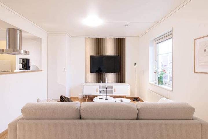 Lägenhetshotell för 2 Personer, med trädgård och bastu i Växjö