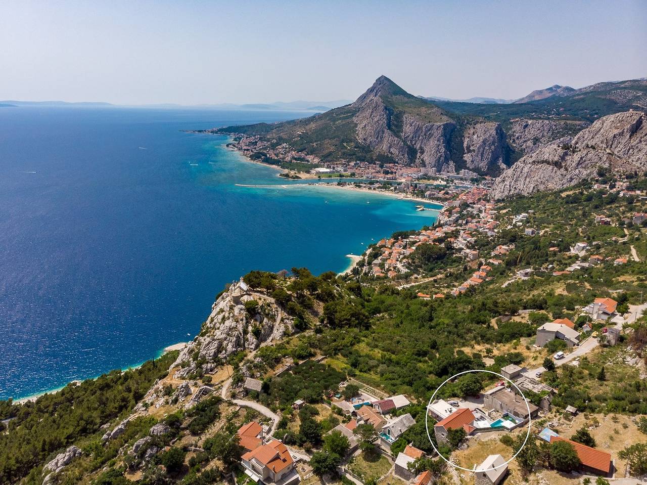 Seaview Villa King with pool 3km from sea in Omis, Split-Dalmatien
