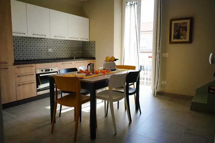 Ferienwohnung für 2 Personen, mit Balkon und Ausblick - 1
