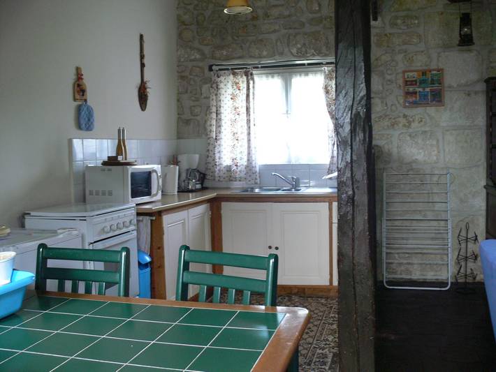 Gîte pour 2 personnes, avec piscine à Allonnes - 3