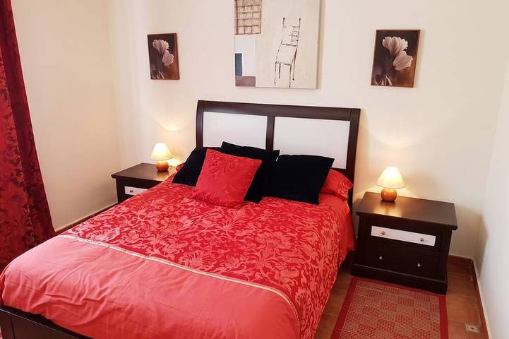 Homerez - Luxuriöse Villa in Arcas, privater Pool in Arcas del Villar, Cuenca Provinz
