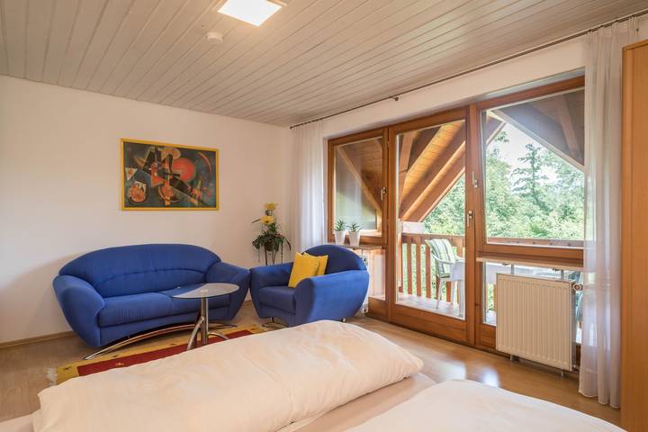 Ganze Wohnung, Gemütliche Ferienwohnung "Konrad Schielin" mit Bergblick, Wlan & Balkon in Lindau, Bayerisch Schwaben