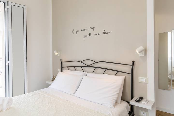 Ferienhaus für 2 Personen, mit Balkon und Garten in Massa