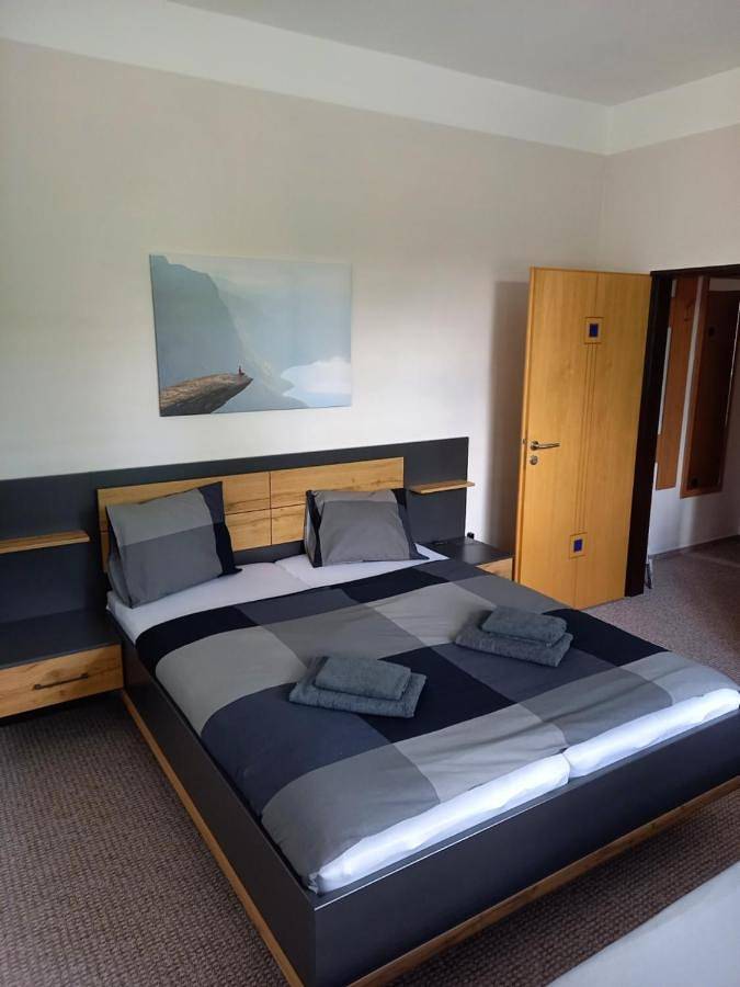 BnB für 3 Personen, mit Terrasse und Sauna in Elbsandsteingebirge