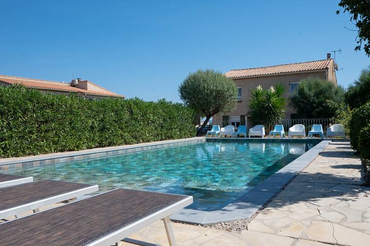 Location de vacances pour 10 personnes, avec terrasse et jardin à Marseillan - 3