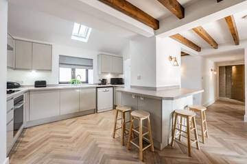 Holiday Home for 8 People in Northrepps, Norfolk, Photo 1