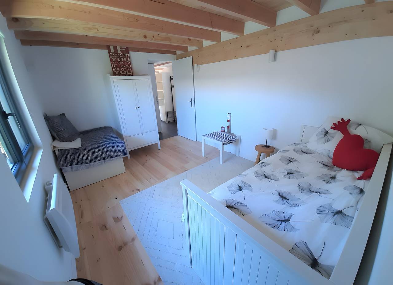 Chalet „Front de Mer“ mit privater Terrasse, eigenem Garten und Wlan in Le Verdon-sur-Mer, Regionaler Naturpark Médoc