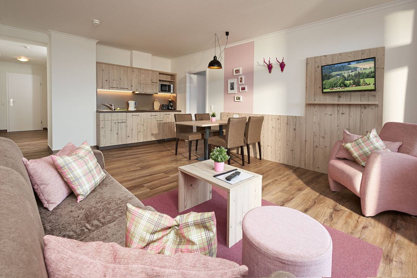 Landhotel Gasthaus Sonneneuhäusle - Nr. 04 - Ferienwohnung Feldberg mit Balkon in St. Märgen, Südschwarzwald