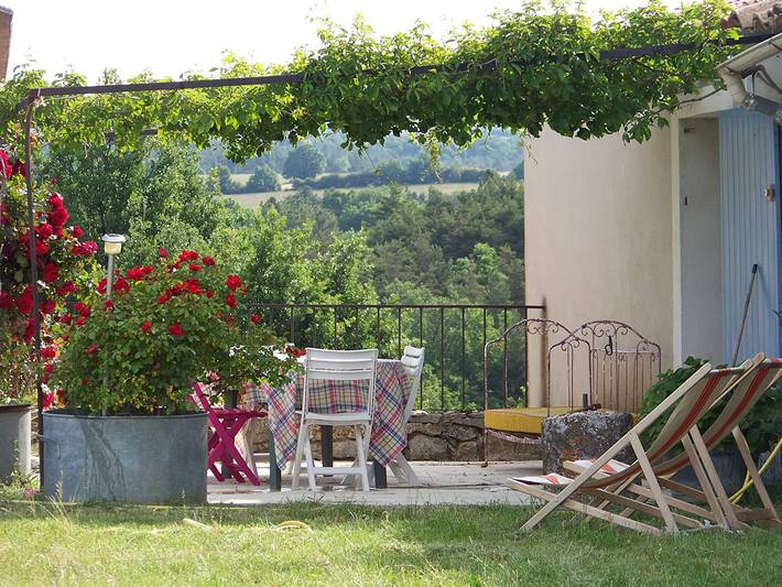 Gîte pour 5 personnes, avec jardin et terrasse