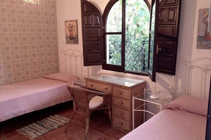 Bungalow für 14 Personen, mit Garten und Terrasse in Marbella - 2