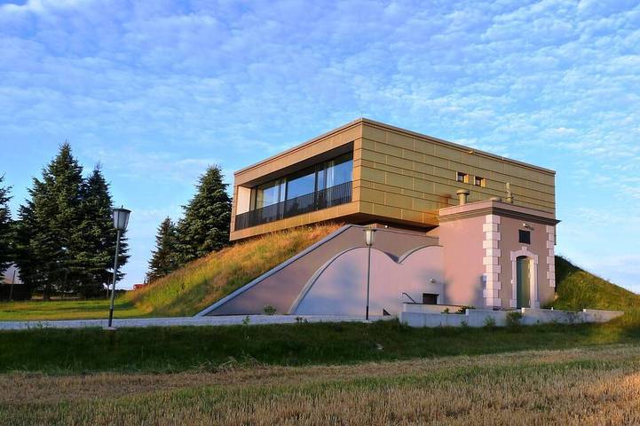 Ferienhaus für 10 Personen, mit Balkon und Sauna sowie Garten, mit Haustier in Dresden umland