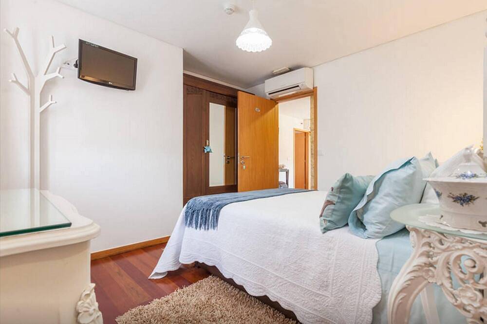 Homerez - Luxurious House with Pool in Braga in Braga District