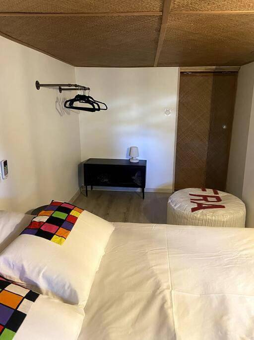 Gîte pour 4 personnes, avec jacuzzi et jardin dans Bois de Nèfles - 4