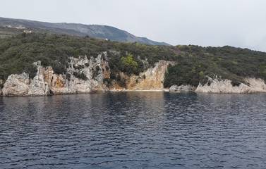 Villa für 5 Personen, mit Garten und Whirlpool sowie Terrasse in Kroatien