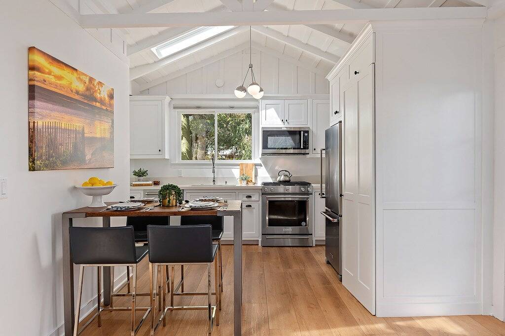 Das Ferienhaus in Montecito - Lower Village in der Nähe von Beach & Rosewood Miramar in Montecito, Santa Barbara County