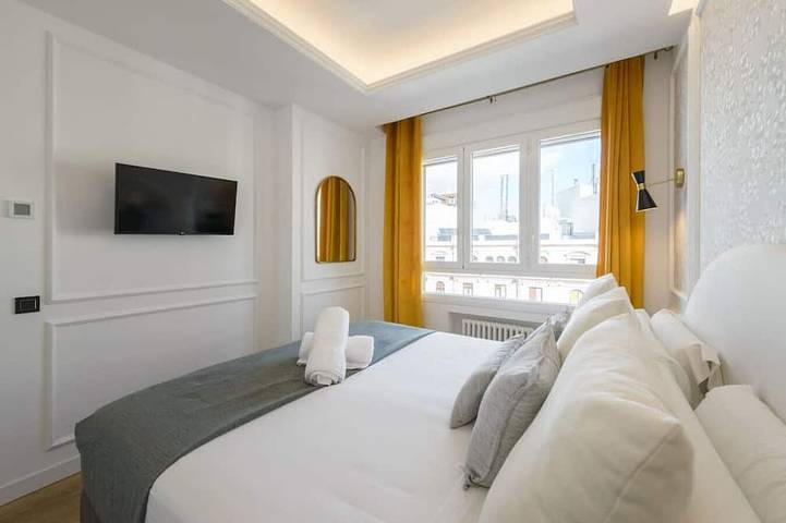 Ganze Wohnung, Gran Via capitals, PARiS in Centro (Madrid), Madrid