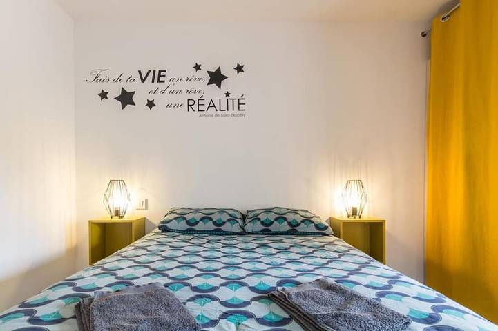 Gîte pour 6 personnes, avec jardin à Le Val-Saint-Père - 4