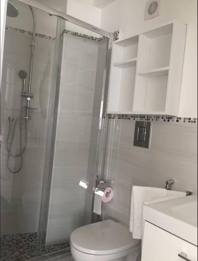 Appartamento intero, One-Bedroom Apartment in Mondello, Palermo