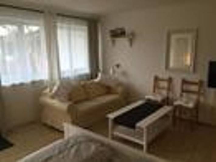 Ganze Ferienwohnung, Fewo Nigler - Studio Garten/Bergblick - Studio im Garten flexible Rate in Innsbruck, Innsbruck Land