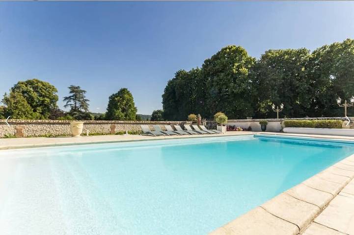Villa pour 16 personnes, avec Jacuzzi ainsi que Terrasse et Jardin