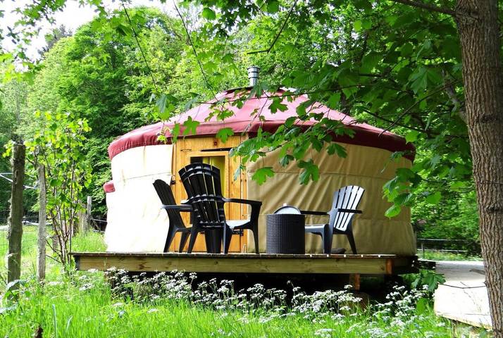 Gîte pour 4 personnes, avec jardin ainsi que terrasse et vue dans Mazaye - 4