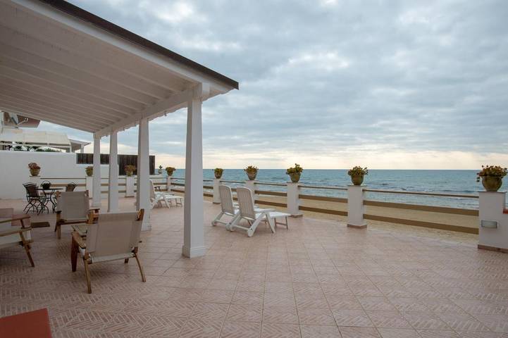 Location de vacances pour 8 personnes, avec jardin et vue à Porto Empedocle - 2