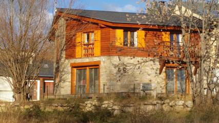 Gîte pour 6 personnes, avec terrasse à Font-Romeu-Odeillo-Via