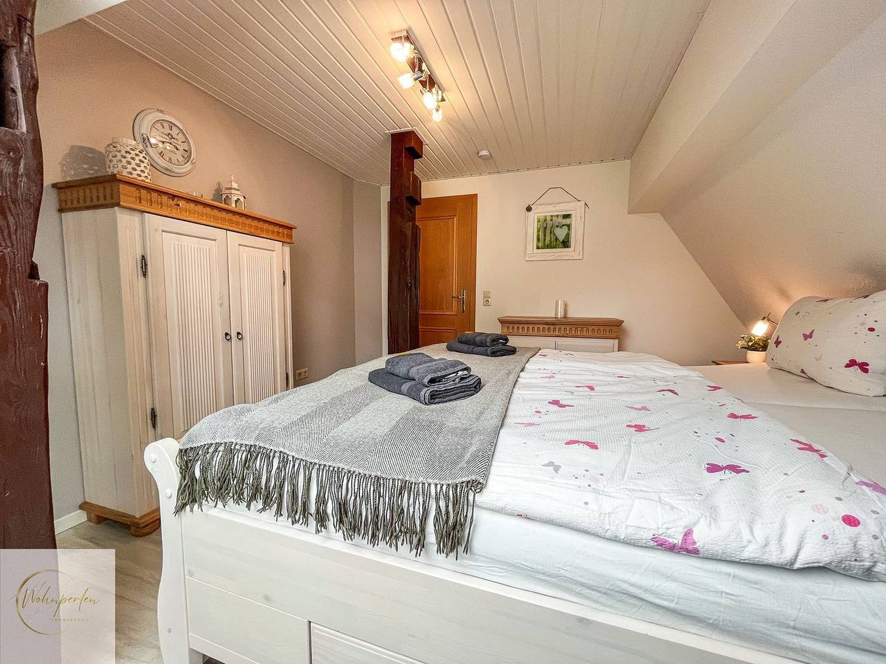 Ganze Wohnung, Cozy Apartment Rooftop Churchplace in Wilsdruff, Osterzgebirge