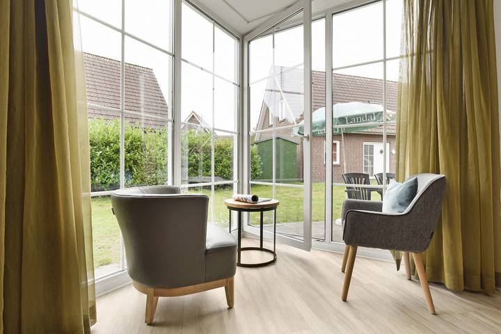 Bungalow für 8 Personen, mit Terrasse und Balkon/Terrasse in Molbergen - 4