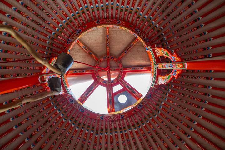 Tente pour 2 personnes, avec jardin ainsi que terrasse et jacuzzi dans la Loire - 4