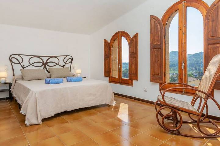 Magnifique maison de vacances privée avec piscine privée, Wifi, Tv, terrasse et vue panoramique in Palafolls, Costa del Maresme