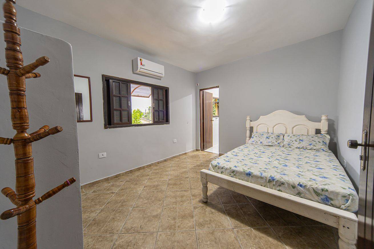 Vakantiehuis voor 15 personen met balkon in Praia Indaiá, Bertioga