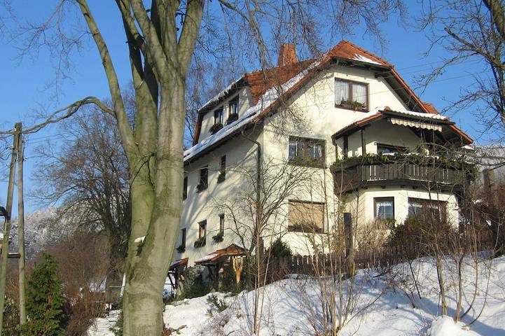 Ferienwohnung für 4 Personen, mit Garten und Terrasse in Frankenblick