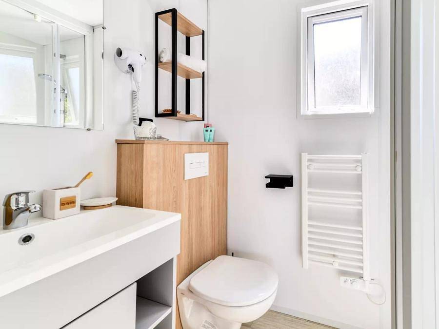 Camping Les Cottages de Perpignan - Zimmer 2 personen - Hotelformel 2 Personen Klimatisiert + Tv in Pia, Côte d'Améthyste