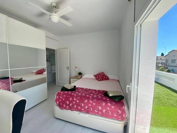 Location de vacances pour 8 personnes, avec jardin et vue à Premià de Mar - 4