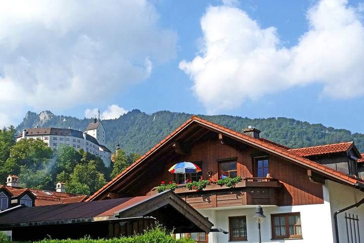 Ganze Ferienwohnung, Ferienwohnung Steger - Ferienwohnung 75 qm zwei Schlafzimmer und Ostbalkon in Kampenwand, Aschau im Chiemgau