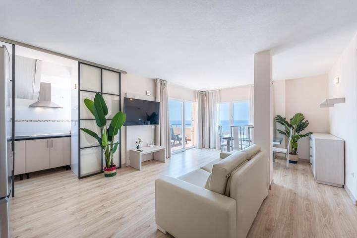 Apartahotel para 2 personas, con jardín y piscina en Mijas