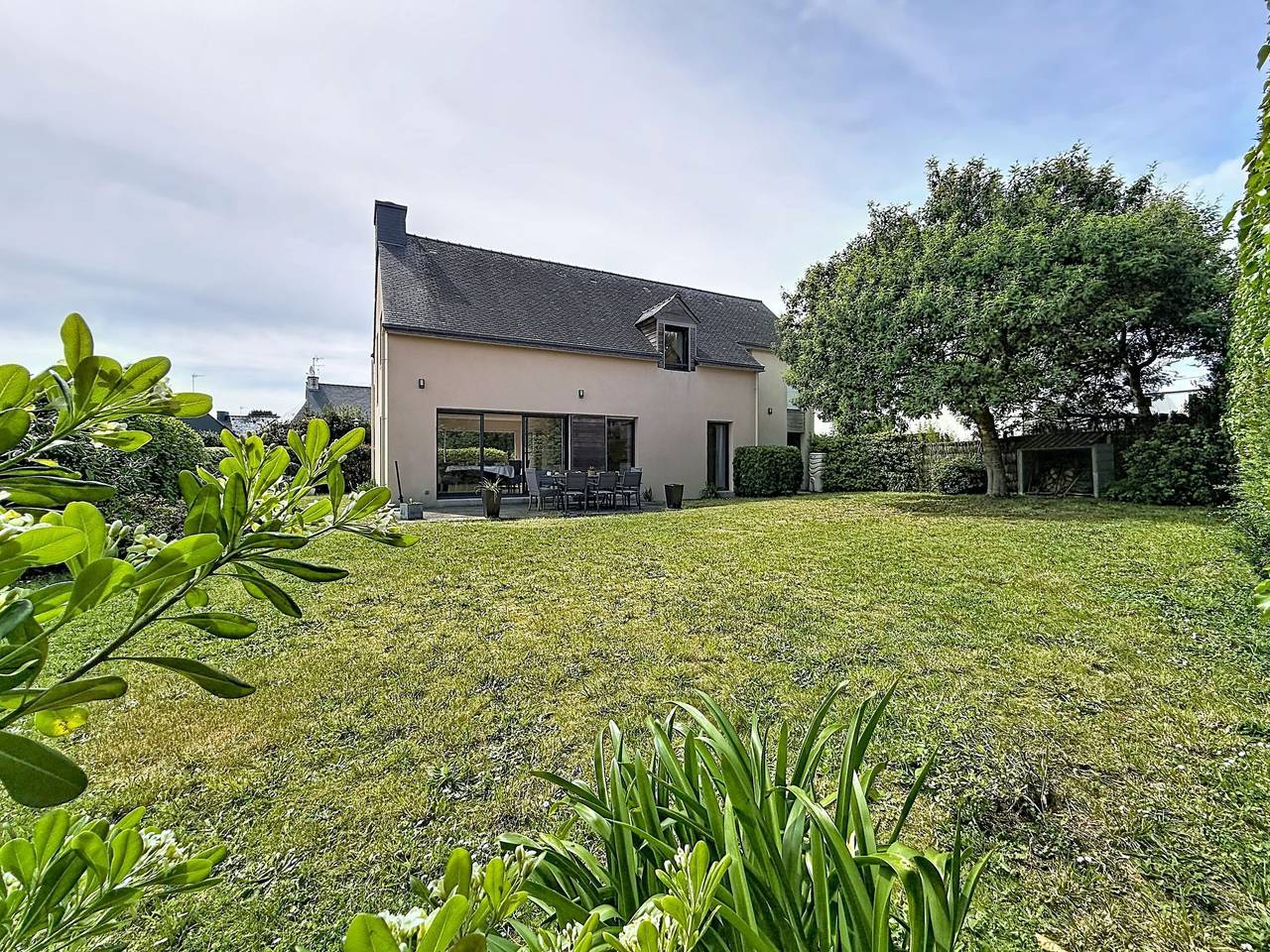 Les Mimosas in Saint-Philibert, Côte des Mégalithes