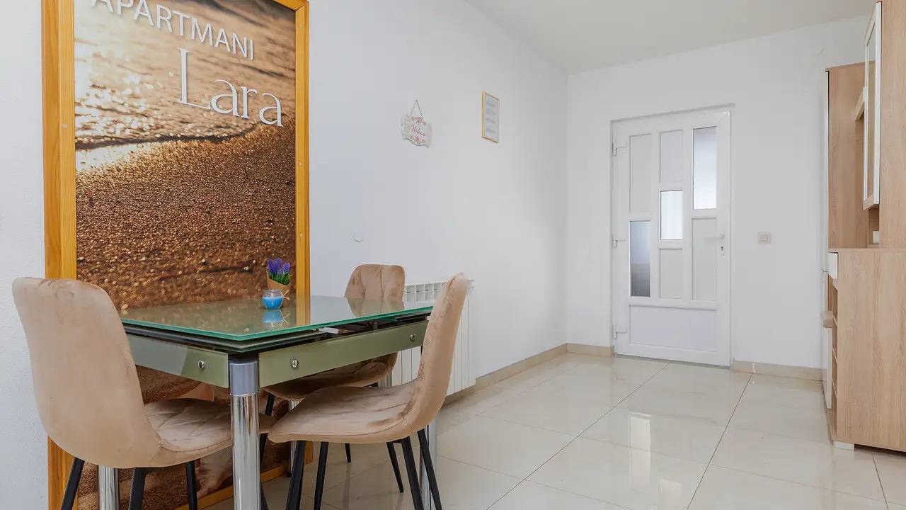 Geheel vakantieappartement, Ferienwohnung für 7 Personen (53 m²) in Tucepi in Tučepi, Makarska Riviera