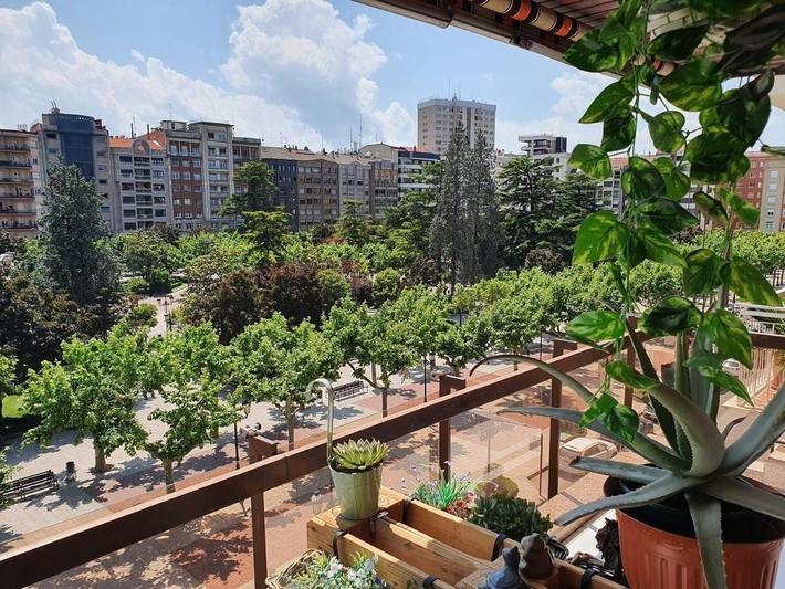 Casa de huéspuedes para 2 personas, con vistas y terraza en La Rioja